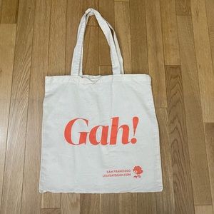 Lisa Says Gah! tote bag
